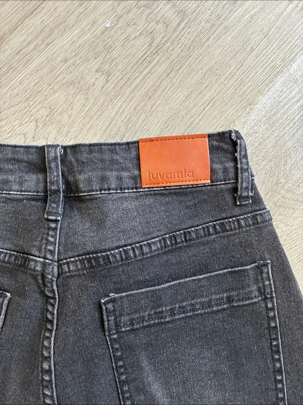 NWOT Luvamia High Rise Black Wide Leg Jeans with Front Patch Pockets